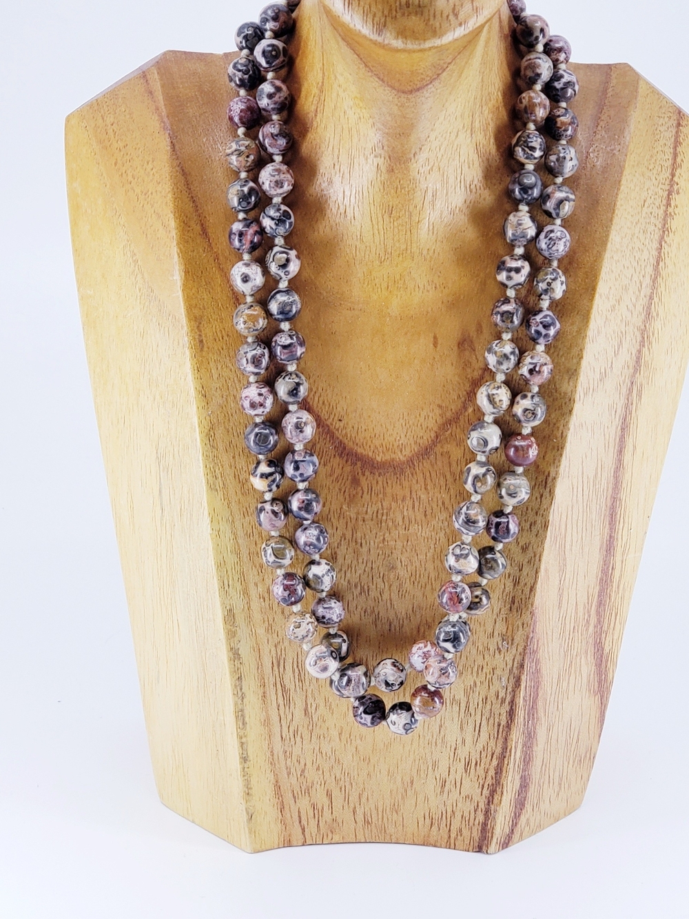 A2016 Natural Jasper Gemstone Hand Knotted Beaded Necklace in Earthy Tones 16"